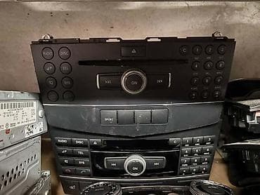 bure za benzin: RADIO W204 ZA MERCEDES BENZ C KLASA, C 160, C 180 — 1