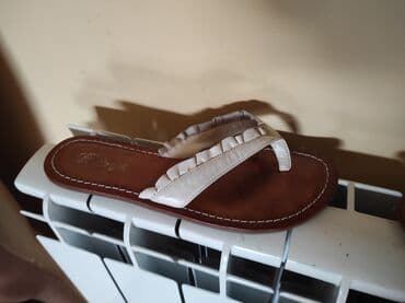 haljine c a: Flip-flops, Buffalo, 37 — 2