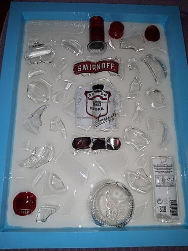 sobno cveće slike: Izrada slika od razbijenih flaša Ulepsajte vas dom, kafic, lokal — 4