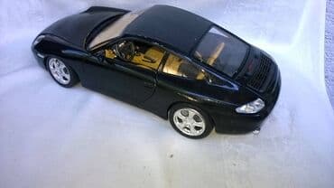 lov i ribolov smederevska palanka: Burago Porsche 911 Carrera,Italy,fale levi p.i z.zmigavac,naprslo — 3