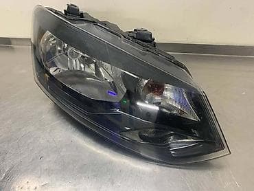 auto pijaca kragujevac: DESNI FAR ZA VOLKSWAGEN POLO OD 2009. DO 2017. GOD. - 6R1941016E | — 3