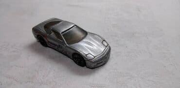 oc sa prevodom: Hot Wheels Corvette 1997,oko Malaysia ocuvan — 1