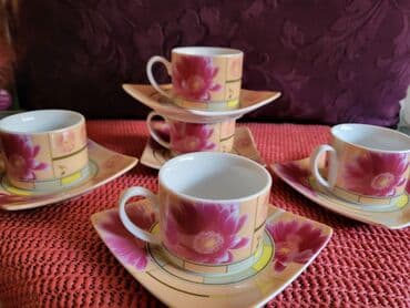 Kuhinjski setovi: Soljice nove porcelanske vintaz. Soljice komada 5 u ceni. Tacne — 3