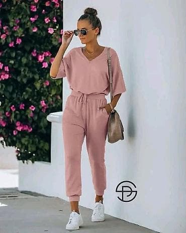novi model tech fleece: Ženski dvodelni komplet: majica i pantalone jogger kroja. -Opuštena — 2