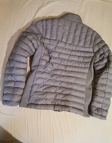 Women's Sweatshirts: Ženska siva jakna L/XL Jakna je vrlo malo nošena. Postala je tesna i — 7