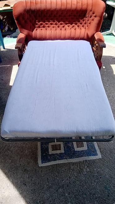 Komode: Duseci 3500din bracni 5000din,polovan namestaj na feisu ukucate — 2