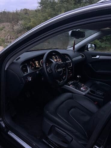 Audi A4: 1.8 l | 2013 г. Limuzina