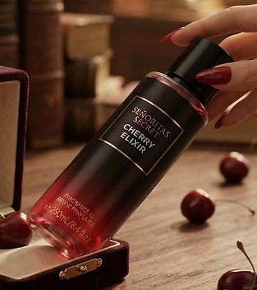**Señoritas Secret Cherry Elixir – mirisna magla za telo, 250 ml**