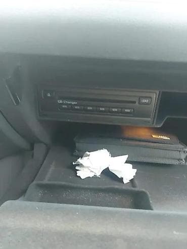 car bluetooth adapter: AUDI Q5 DELOVI CD SARZER CHANGER | Audi q5 DELOVI 06******** — 1