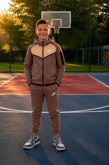 Nike dečija trenerka za dečake NOVO Novo Pamuk Veličine 8 10 12 14