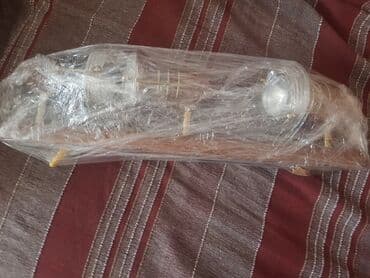 Lampe za plafon sa drvenim postoljem. Odlična, neoštećena