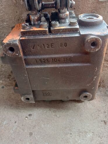 auto prikolice srbija: Razvodnik hidraulike Bosch — 6