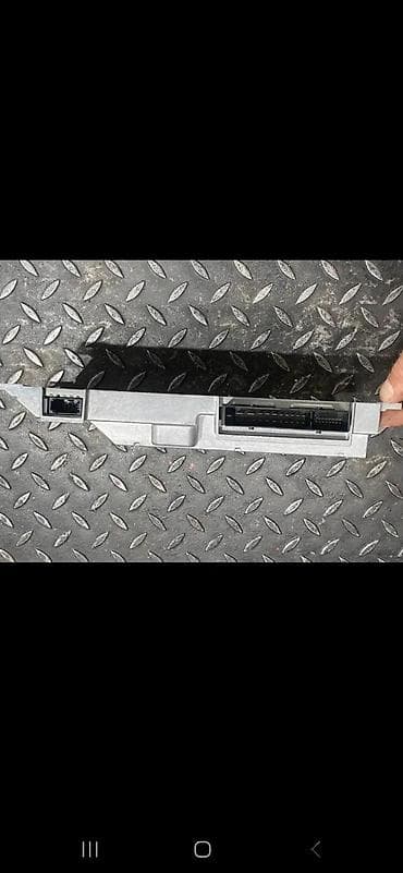 maximus vinca: AUDI Q5 2019 DELOVI POJACALO BANG OLUFSEN 80A035223A | Audi delovi — 1
