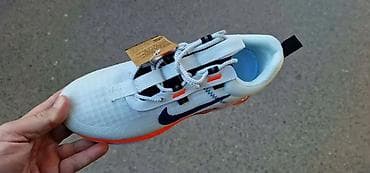 barefoot patike srbija: Sportske patike sa vidljivom vazdušnom jedinicom u peti - Dizajn — 3