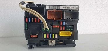 BSM R09 TABLA OSIGURACA ZA CITROEN C3 | Originalni polovni delovi