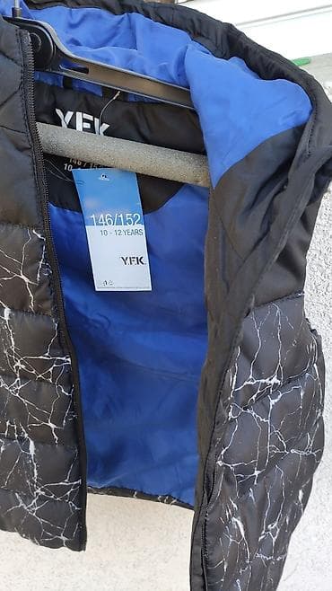 Kids' costumes: Prsluk za decaka 10-12 nov je cena 1200 ako uzmete jos nesto od — 3