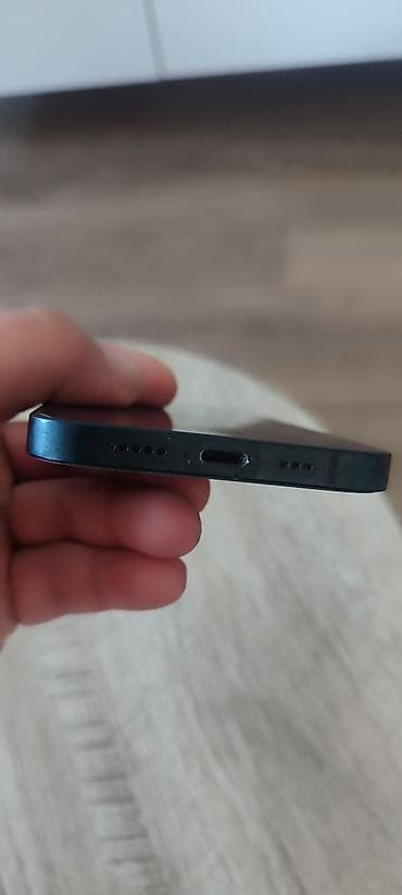 iphone 13 kopija: Apple iPhone 13, crna boja - Ekran: 6.1" Super Retina XDR OLED sa — 9
