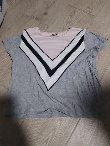 abercrombie and fitch majice: S — 1