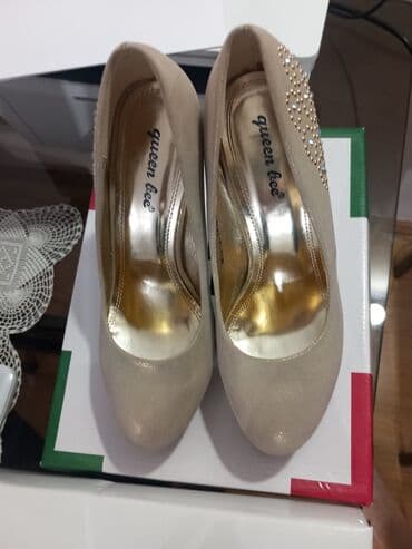 teddy kaput h m: Pumps, 39 — 2