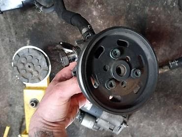 audi a8 4.2 tiptronic: SERVO PUMPA ZA AUDI A4 OD 2005. DO 2008. GOD. | servo pumpa 2.0 tdi — 2