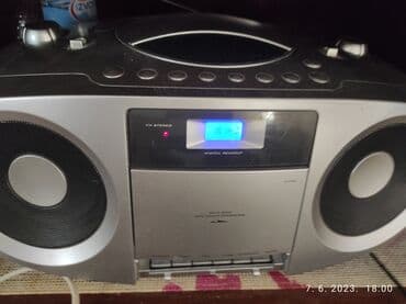 vw bora radio: Radio kasetofon sa cd-om. odlicno stanje,saljem kao cc paket,jeftina — 4