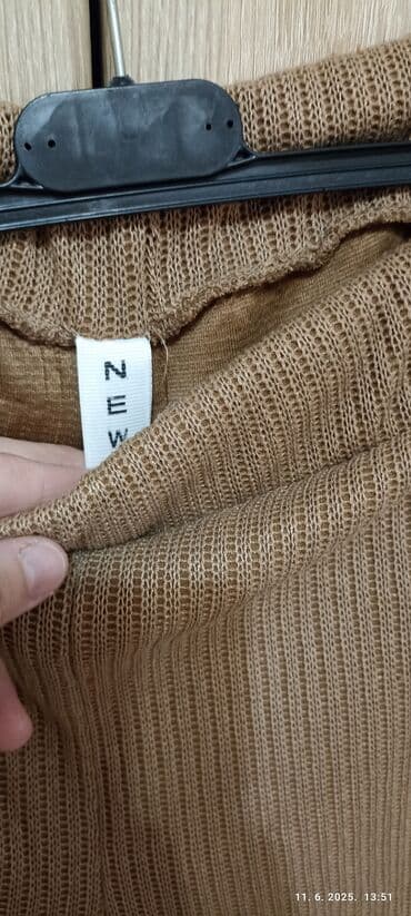helanke push up: L (EU 40), High rise, Flare — 2