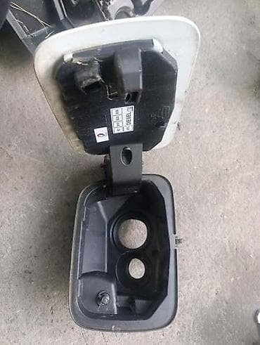 kuka za reno senik 2: POKLOPAC REZERVARA ZA CITROEN C5 AIRCROSS OD 2018. DO 2023. GOD — 2