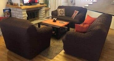 forma ideale trosedi na razvlačenje: Prekrivači za trosed i dve fotelje
Cena 4500 dinara — 9