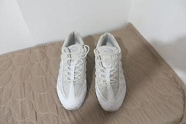metro obuca sa nedostacima: NIKE br43 27,5cm, potpuno ocuvane kvalitetne moderne udobne patike sa — 2