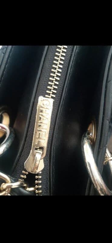 guess torba crna: Torba za rame, Chanel, Materijal: Veštačka koža — 4