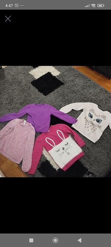 Paket dzempera za devojcicu 6-7 god svi za 3000 din