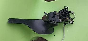 auto kamera kupujemprodajem: LEVI RETROVIZOR ZA CITROEN C3 | Citroen c3 levi retrovizor nosač i — 1