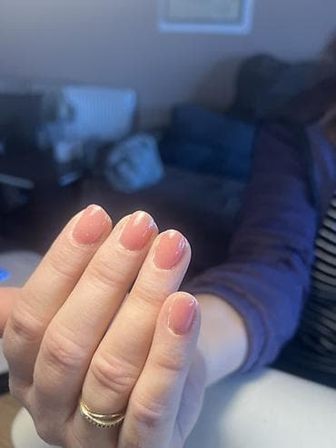 asos novi sad: Usluga manikira – prirodan gel/gel-lak i francuski stil povoljno — 1