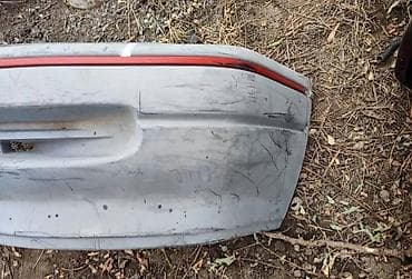 brodić za prihranu ribe: BRANIK ZA FORD ESCORT — 4