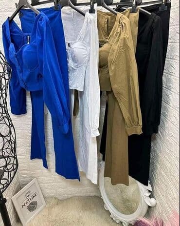 karirani kompleti zenski: Komplet: 3200 dinara — 4