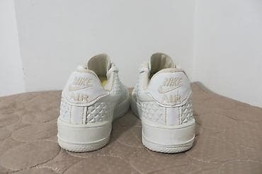 nike mk2: Nike Air Force 1 – bele patike sa reljefnim detaljima zvezdica - — 4