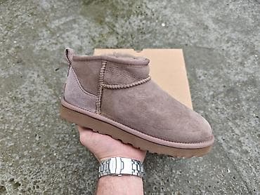 zelene ugg cizme: Uggs 38 — 8