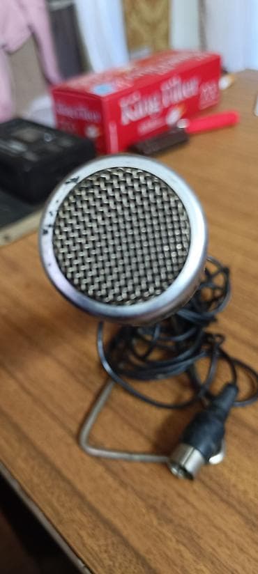 4g ruter sa sim karticom telenor: Žičani dinamički mikrofon sa stalkom - Tip: dinamički, žični - — 2