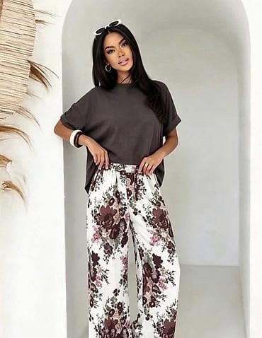 mindjuse cvet: Ženski komplet – oversized majica i široke pantalone sa floralnim — 2