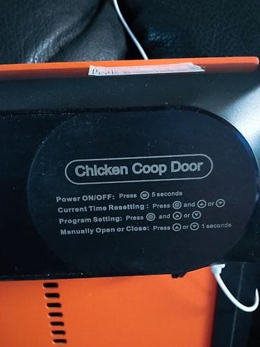 Vrata: Automatska vrata za kokošinjac i druge zivotinje– “Chicken Coop Door” — 5