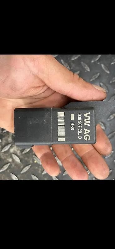 rosule ili rolsue: AUDI Q3 DELOVI RELEJ D | Audi a1  a3 a4 a5 a6 a7 q3 a5 a7 DELOVI — 2