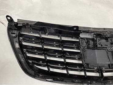 auto placevi leskovac: PREDNJA MASKA ZA MERCEDES BENZ S 220, S 250, S 260 . | Prednja — 4