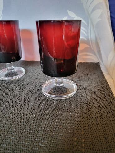 swarovski case za vino cena: Case nove za vino Luminarc francuske iz 80ih. Case bez ostecenja,sve — 8