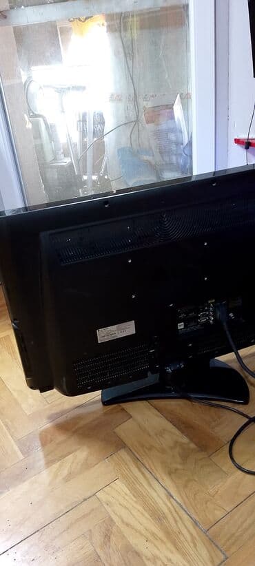 frižider na plin: TV lcd LG 32 inča ili 82 dijagonala ekrana sa daljinskim upravljačem — 5