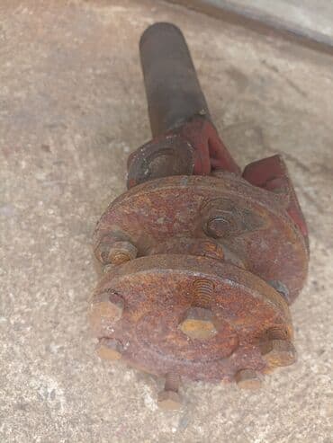 polovne gume 7.50 16 c: Kardan sa slike, ukupna dužine 300 mm,sa jedne strane fi 50 mm sa 16 — 4