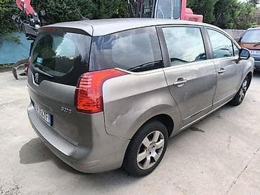 RETROVIZOR U KABINI ZA PEUGEOT 5008 OD 2009. DO 2015. GOD. |