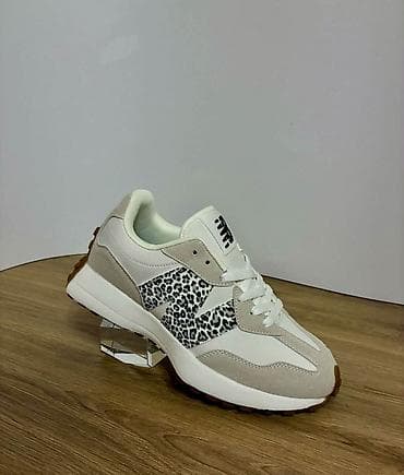 replay duboke patike: New Balance Clasic
3600
 36-41
K💜 — 7