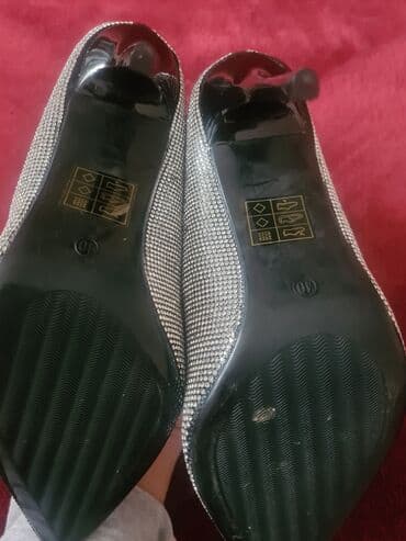 Ugg obuća: Salonke, 40 — 2