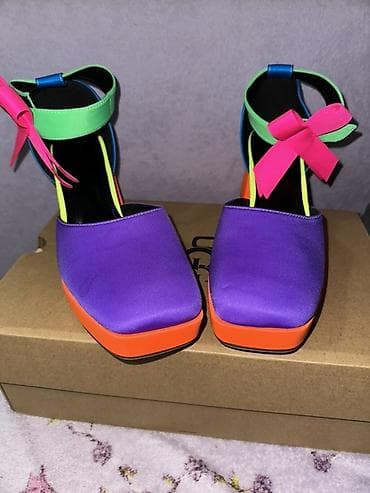 bata zenske salonke: Ženske salonke/sandale sa blok potpeticom – živopisni višebojni dizajn — 4