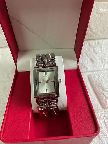 zenske torbe mona outlet: GUESS ženski ručni sat – pravougaono kućište i ukrasna narukvica sa — 5